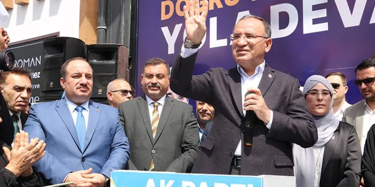 Bozdağ, Şanlıurfa’da seçim güvenliğine dikkat çekti