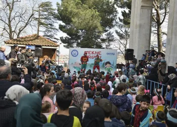 Tekne orucu tutan çocuklara erken iftar