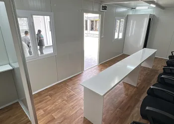 Deprem bölgelerinin seçim konteynerleri üretiliyor