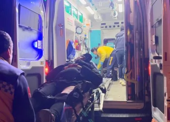 Yaralalı şahsı devriye atan gece bekçileri buldu