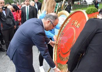 CHP Bursa Örgütü’nden coşkulu kutlama
