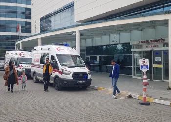 12. kattan düşen bebek hayatını kaybetti