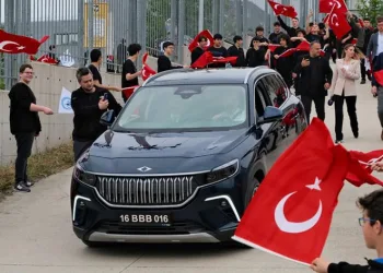 Otomotiv öğrencileri Togg’a hayran kaldı