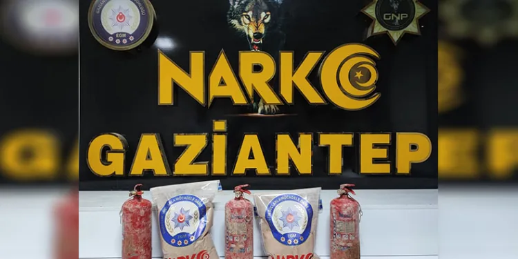 Yangın tüpleri içerisinde eroin sevkiyatı