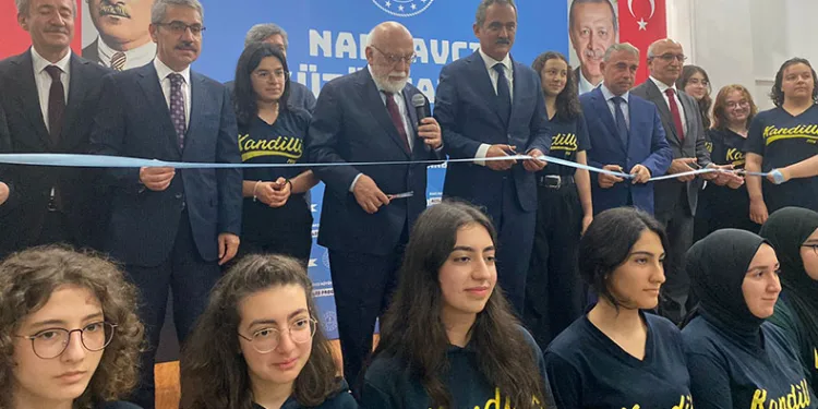 “Kütüphanesi olmayan eğitim sistemimiz kalmadı”