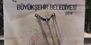 Musluk hırsızları için prangalı önlem