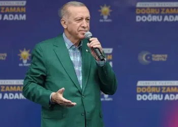 “Sayın İnce’yi Türkiye’nin sofrasına bekliyoruz”