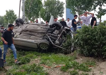 Bursa’da yarış halindeki araçlar kazaya neden oldu