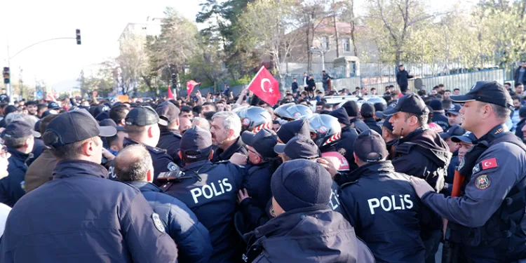 İmamoğlu provokasyonunda 13 gözaltı