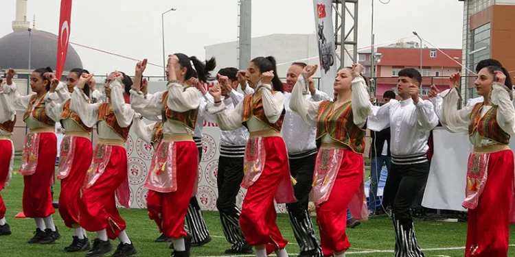 Ardahan’da 19 Mayıs coşkusu