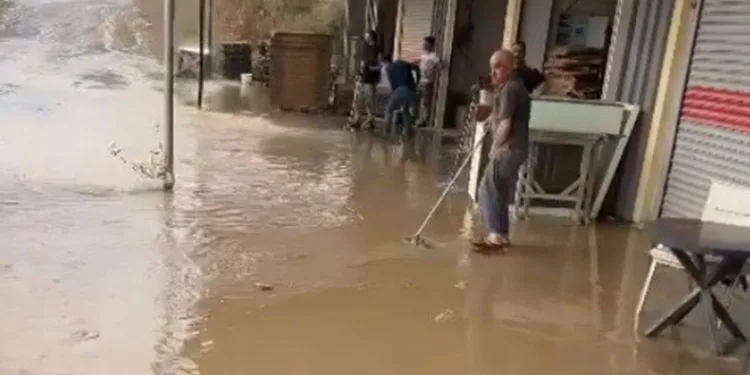 Yağmur İzmir Çiğli’yi vurdu