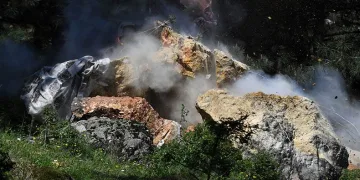 Dev kayalar tehlike olmaktan çıktı