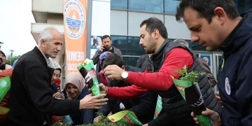 Gemlik Belediyesi’nden organik tarıma destek