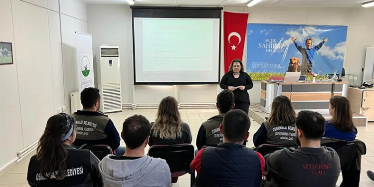 Osmangazi barınak personeline eğitim