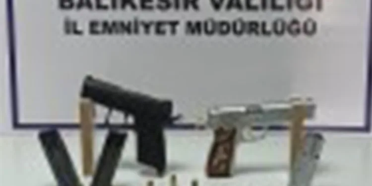 Balıkesir’de 28 aranan şahıs yakalandı