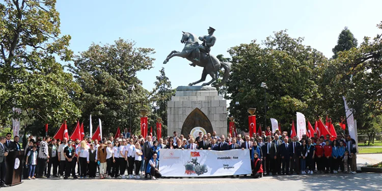 Gençlik Haftası kutlamaları başladı