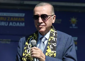 “Bahar gelir, yaz gelir. Sayılı gün tez gelir”