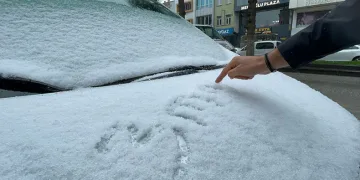 Bitlis’te kar yağışı