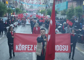 Gemlik’te 19 Mayıs coşkuyla kutlandı