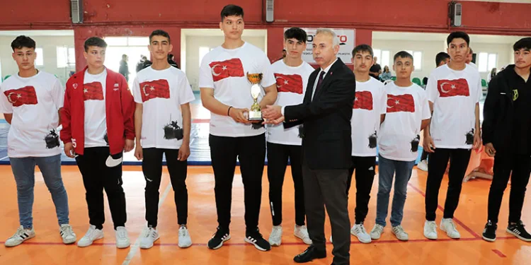 Taşova’da 19 Mayıs coşkusu