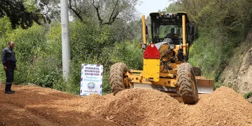 Tirilye mezarlık yolunda çalışmalar başladı
