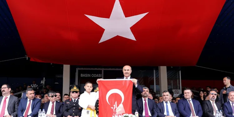 Mardin’de 19 Mayıs coşkuyla kutlandı
