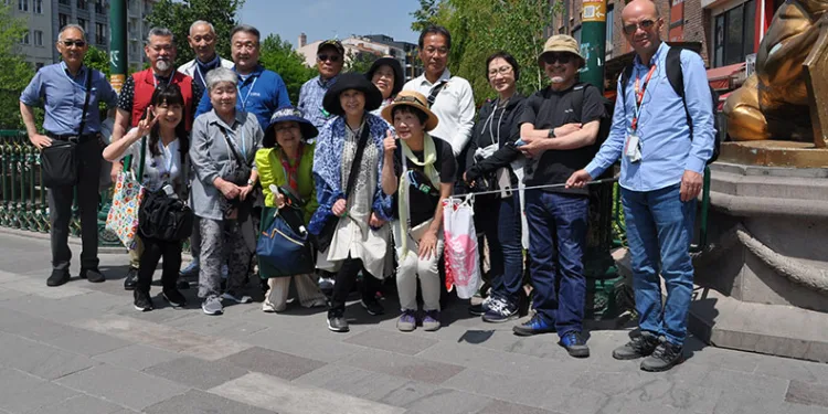 Japon turistler Eskişehir’i çok sevdi