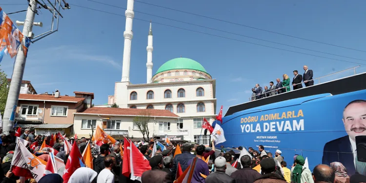 “Seçim meydanları şiddeti kabul etmez”