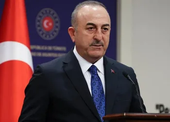 “Millet sana güvenmiyorsa dön aynaya bak”