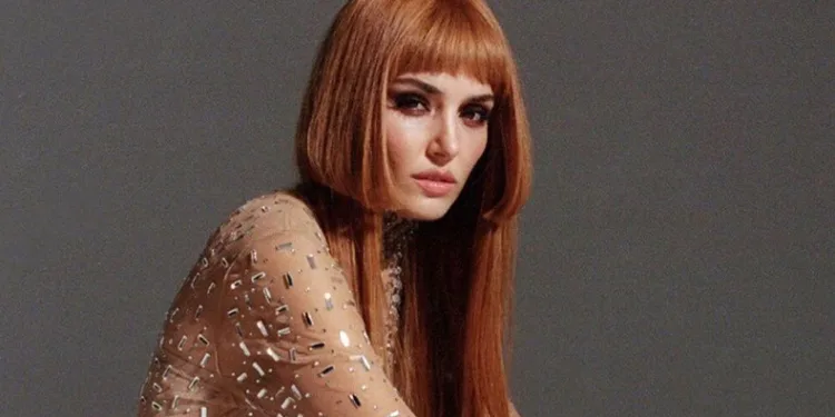 Hande Erçel’den imaj değişikliği