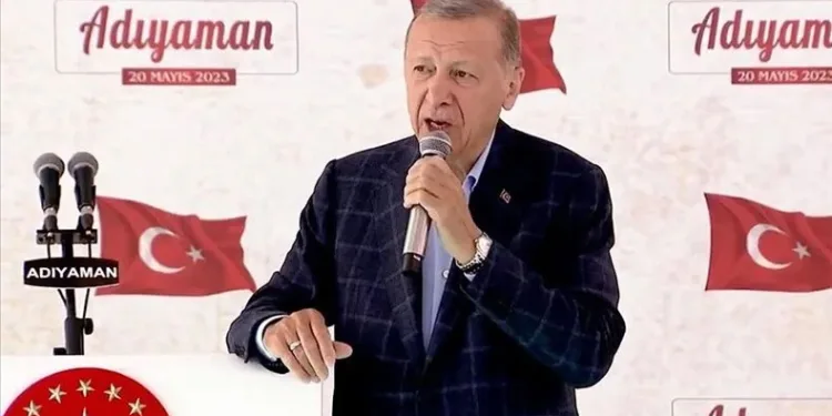 “Hatalarından dolayı milletimizden özür dilemediler”