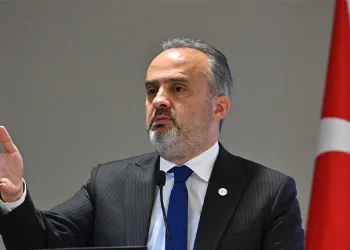 “Birbirimizi dövmek için suyu kullanmayalım”