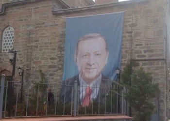 Mehmet Hasanoğlu: “Camiler kutsalımızdır”