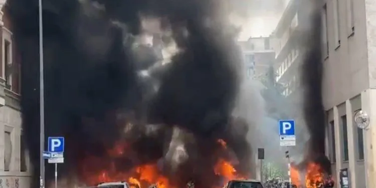 İtalya’da korkunç patlama