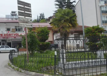 30 yıldır aynı yerde, görenleri şaşırtıyor