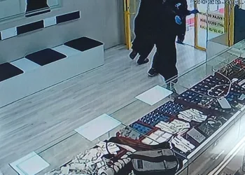 Komedi filmi gibi soygun girişimi