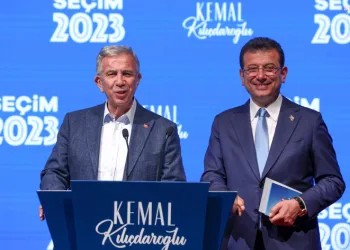 “Hükümet, ciddi bir düşüşte”