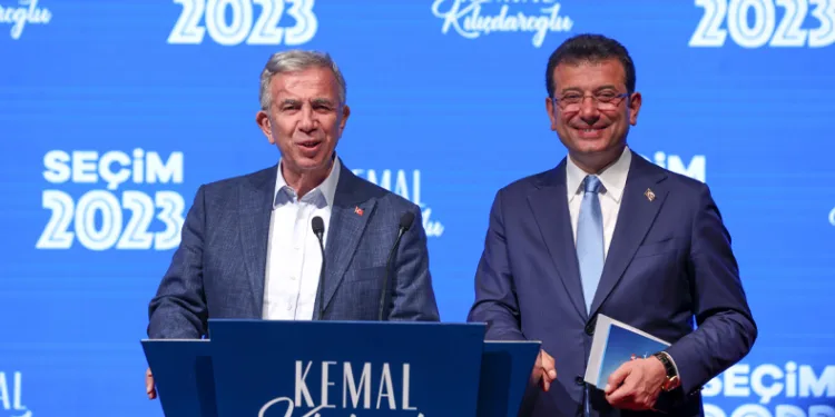 “Hükümet, ciddi bir düşüşte”