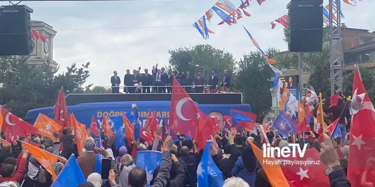 Bakan Varank İnegöl’de