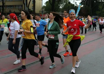Maraton İzmir heyecanı başlıyor