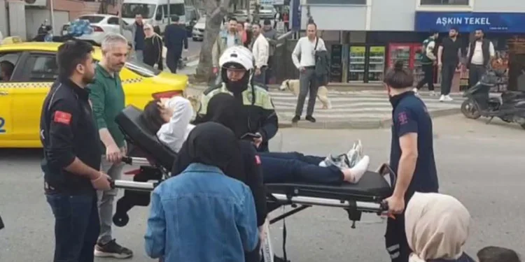 Ümraniye’de otomobilin yayaya çarptığı