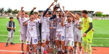 Son Şampiyon Yenişehir Belediyespor