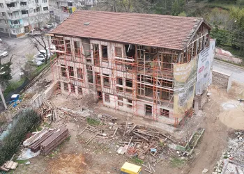 Yıldırım ‘tarihi’ ayağa kaldırıyor