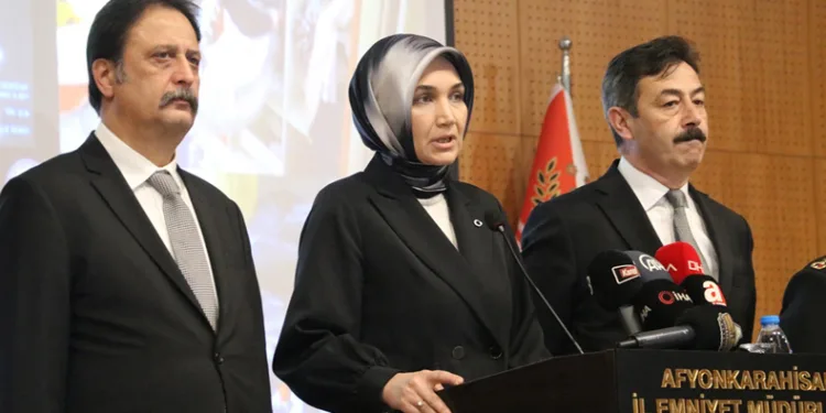 Kökünü kurutma operasyonu: 112 gözaltı