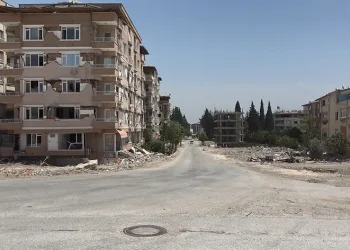 Hatay’da cadde ve sokaklar öksüz kaldı