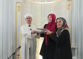 Fransız Oğilli, Bursa’da müslüman oldu