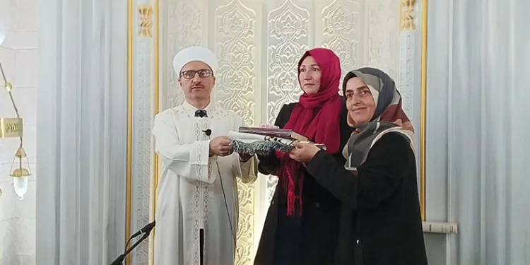 Fransız Oğilli, Bursa’da müslüman oldu