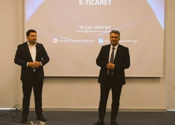 Türkiye E-Ticaret ile büyüyor