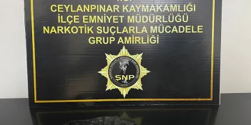 Polisten uyuşturucu satıcısının evine operasyon