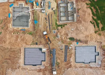 Elbistan’da köy evlerinin temelleri yükseliyor